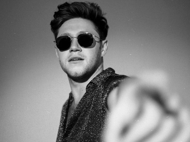 Black and White - Niall Horan