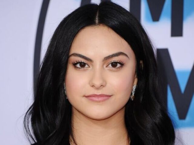 Camila Mendes