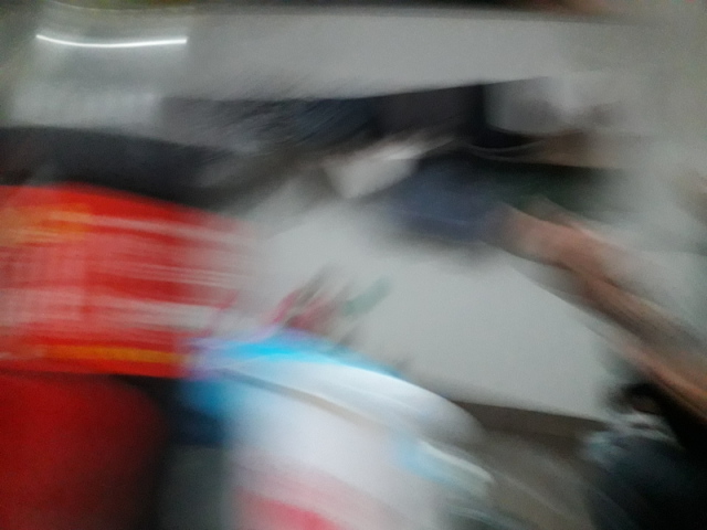 Sapato de salto alto
Obs: não tenho foto ksksks