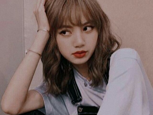 Lisa(Black pink)