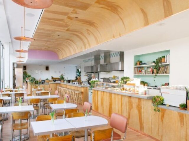 Cafeteria chic