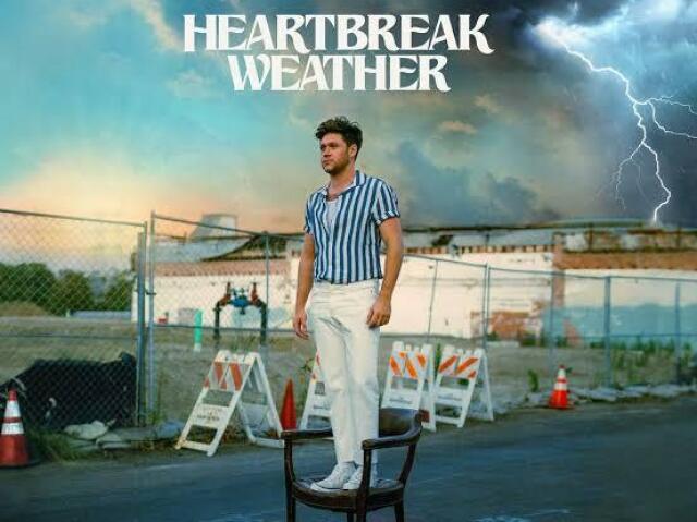 Heartbreak Weather - Niall Horan