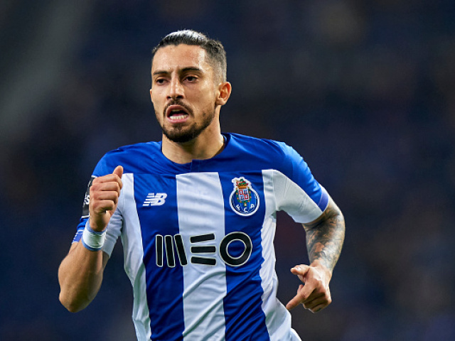 Alex Telles
