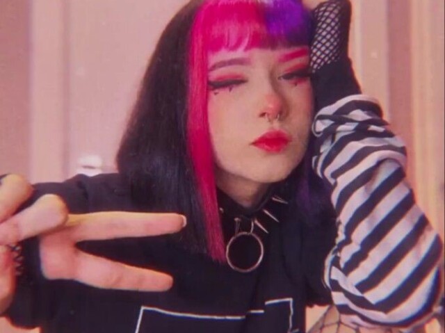 E-girl