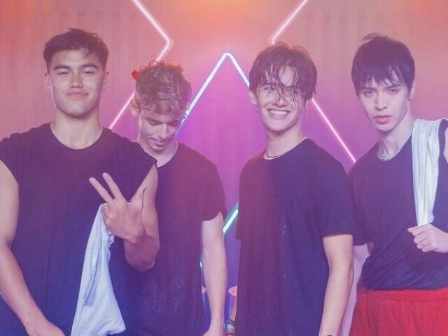 Quem seria seu namorado do Now United?