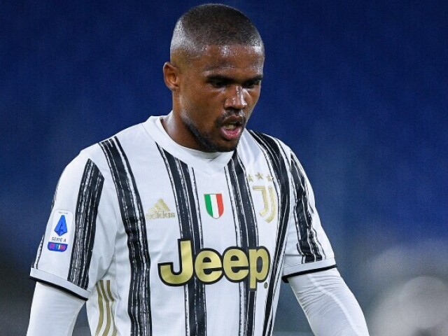 Douglas Costa