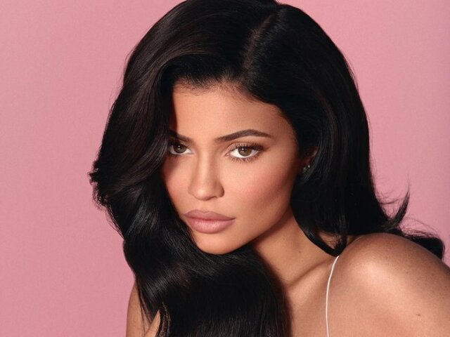 Team Kylie Jenner