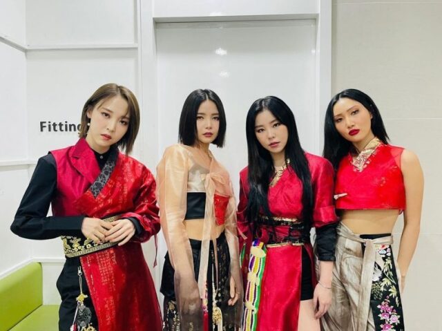 MAMAMOO.
