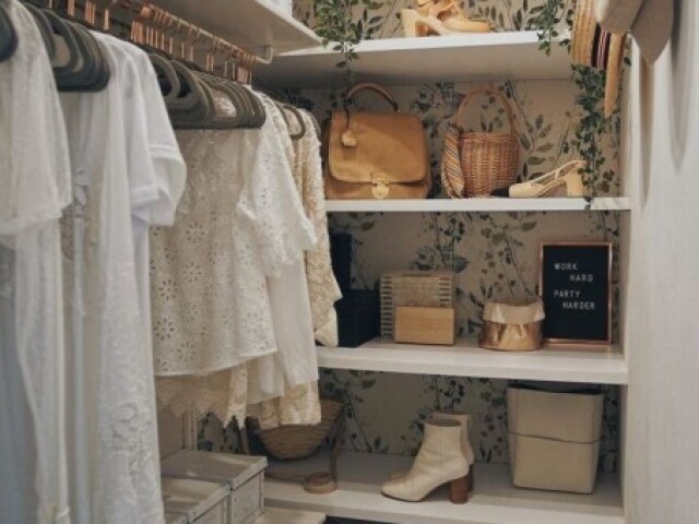 Closet cottage