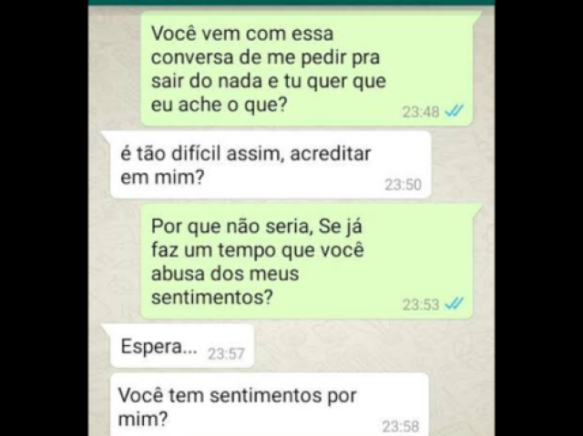 Jimin- |Vc com essa conversa de me pedir pra sair do nada e vc quer que eu ache oq?|
Jk- |É tão dificil assim acreditar em mim |
Jm- |Pq não seria se já faz um tempo que vc abusa dos meus sentimentos|
Jk- |Espera......
Vc tem sentimentos por mim| .