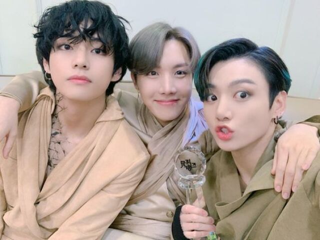 V/Jungkook/J-HOPE