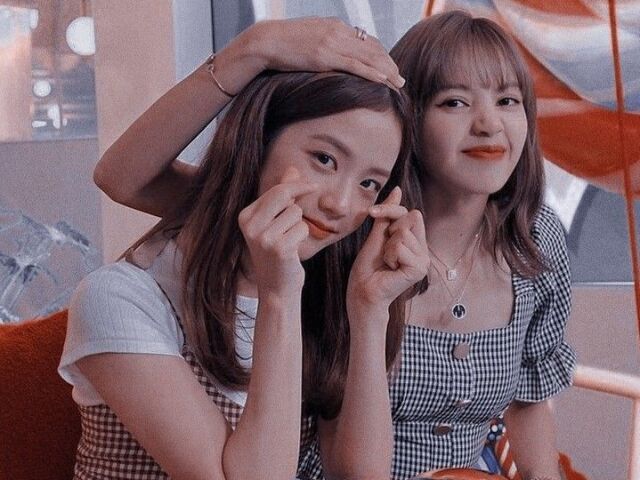 ⭐ Ir a uma lanchonete junto com Lisa e Jisoo ⭐