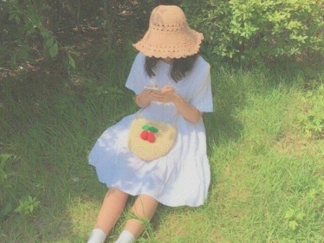 ใท๏ธโซ๏ธ
