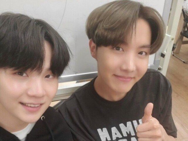 Yoongi e Jhope