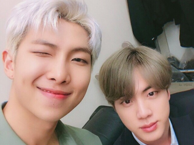 Jin e Namjoon