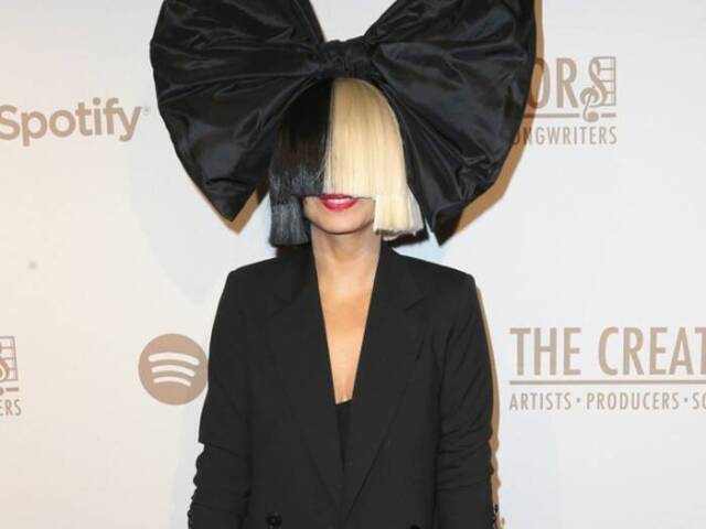 Sia