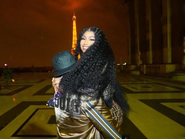 Nicki Minaj te leva em um encontro romantico em paris