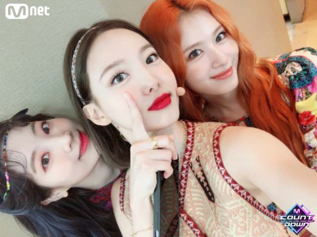 nayeon/sana/dahyun