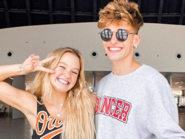 Alex e Sofya.