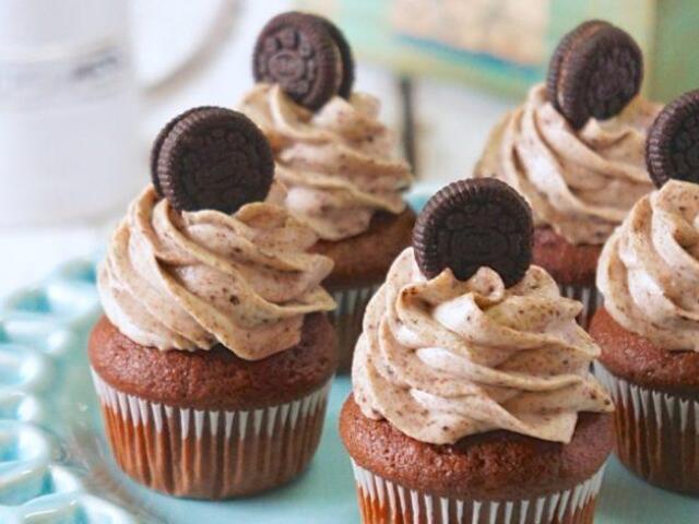 Cupcake com oreos