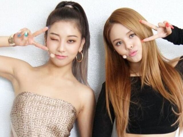 Seungyeon e Sorn - CLC