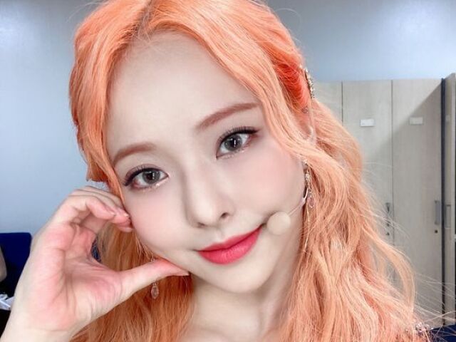 ViVi - Loona