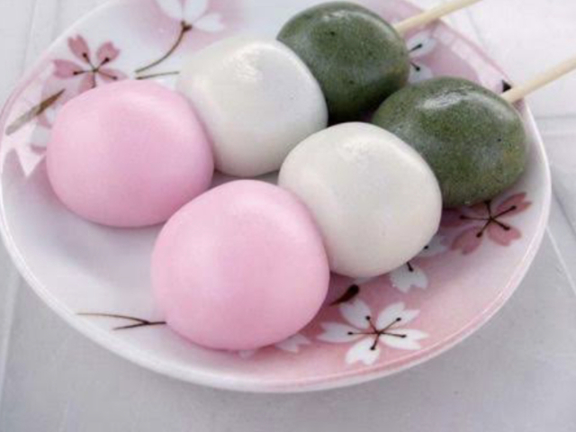 Sanshoku dango