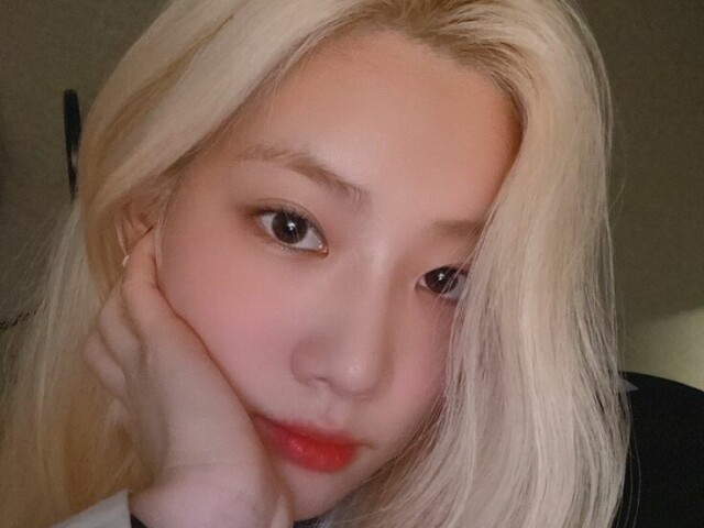 Kim Lip