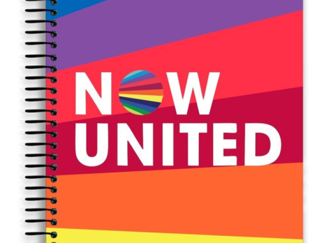 Essa do Now United! Apaixonei! (Cortou a imagem mas da pra ver um pouco kkk).