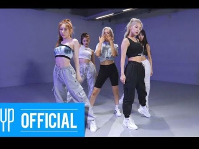 ( grupo)not shy ( de itzy )