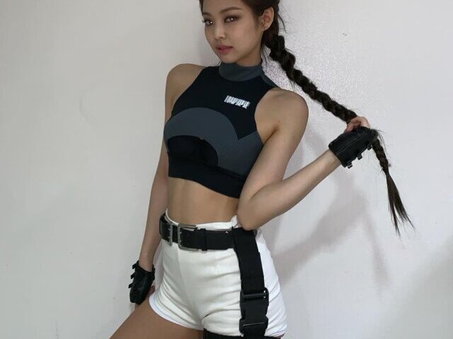 jennie em kill this love