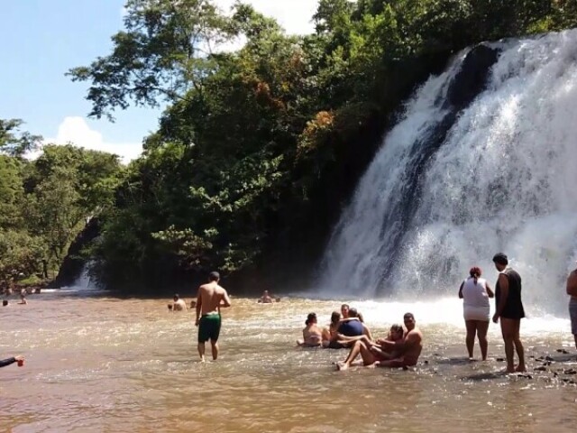 CACHOEIRA DA FAMA