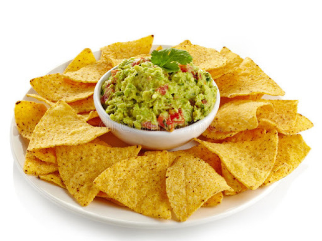 guacamole e nachos