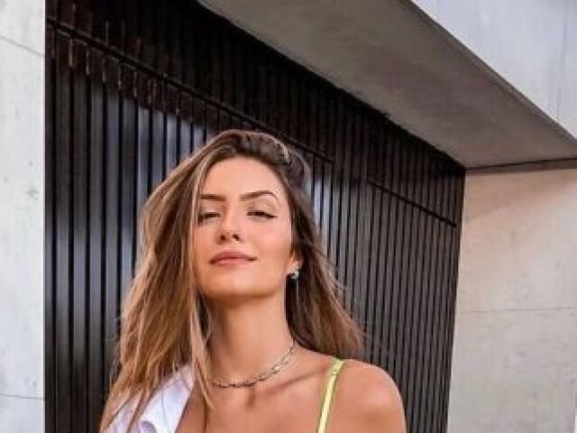 Mdsssss esse cabelo de lado