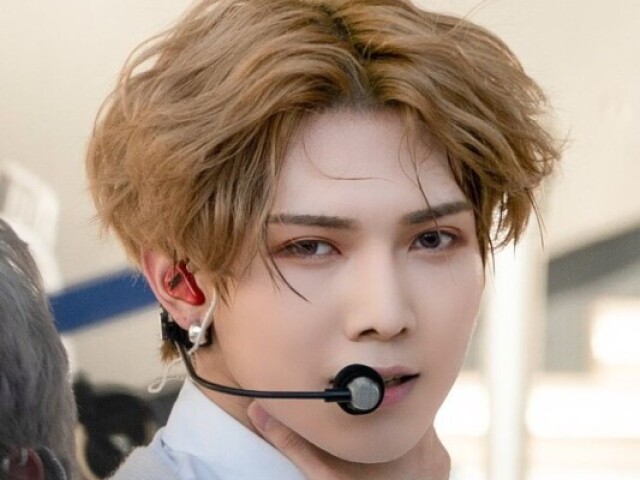 Yeosang (Ateez)