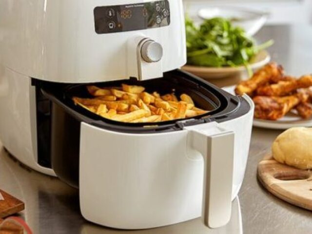 AIR FRYER