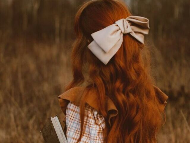 Cottagecore girl