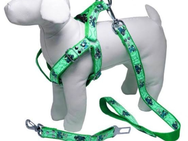 Verde com bichinhos