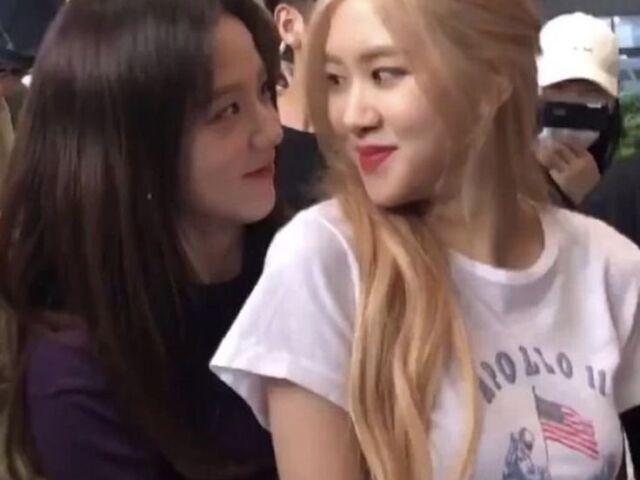 Chaesoo(jisoo e rosé)