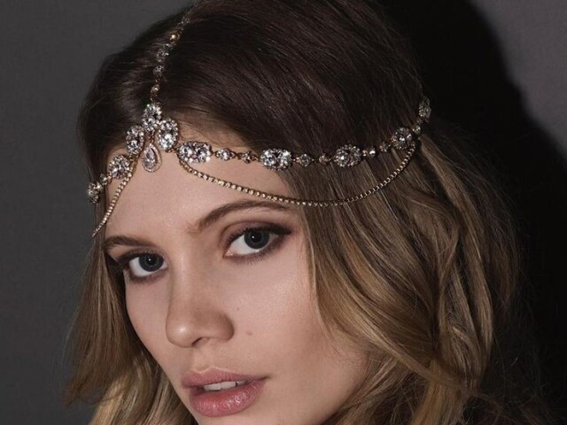 Tiara de testa