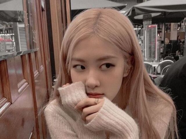 rosé : blackpink