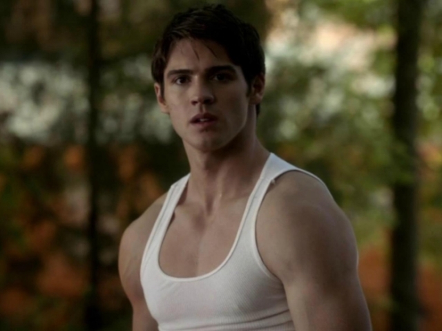 Steven R Mcqueen