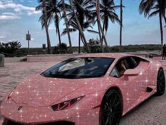 Com meu carro> Patty💕✨