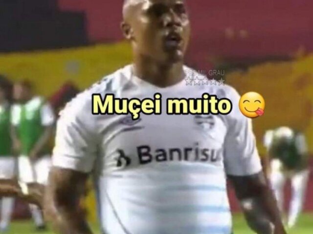 Douglas Costa