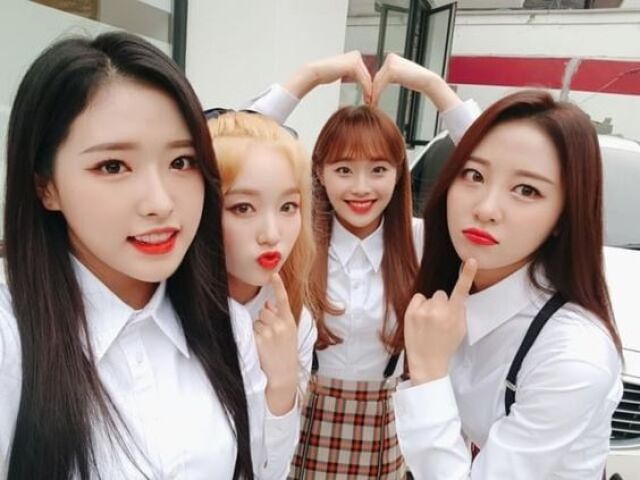 Loona yyxy