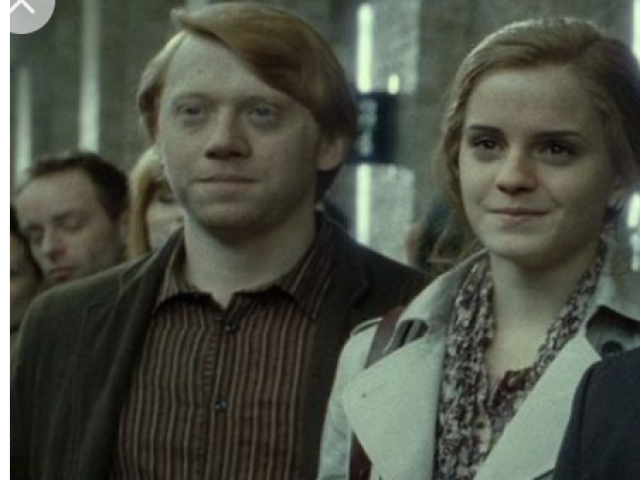 Hermione e Rony Weasley