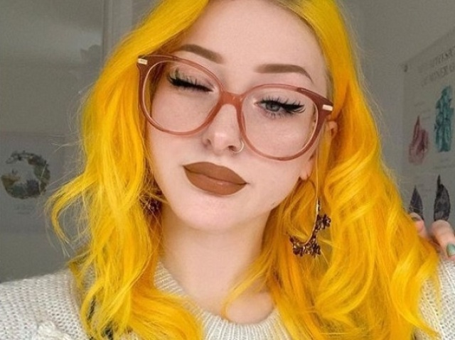 Cabelo amarelo / loiro