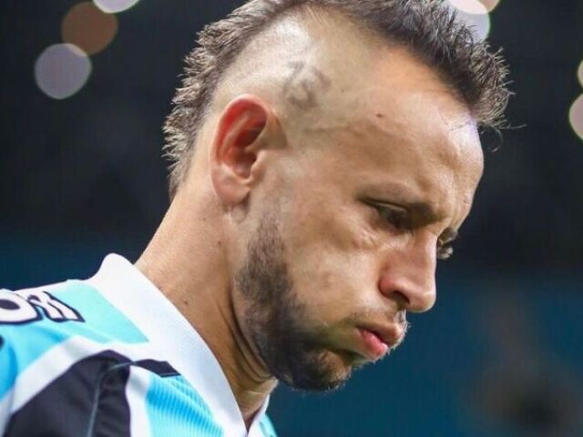 É... pelo menos acertou uma