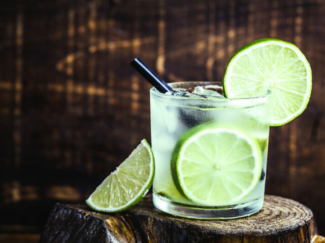 Caipirinha.