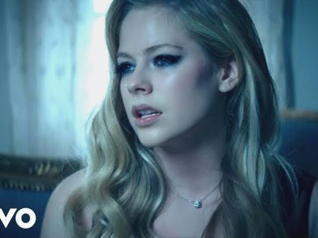 Avril Lavigne - Let Me Go